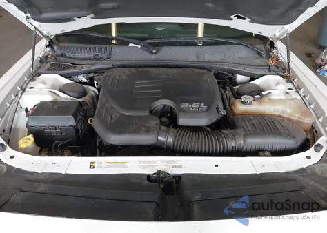 2012 Dodge Challenger Sxt z USA, uszkodzony, nr VIN 2C3CDYAG5CH174159